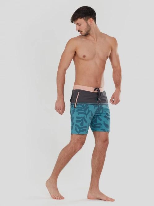 Fundango Morris Boardshorts for men in green 4