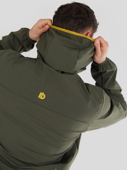 Fundango Alloy Hooded Softshell for men in green 7