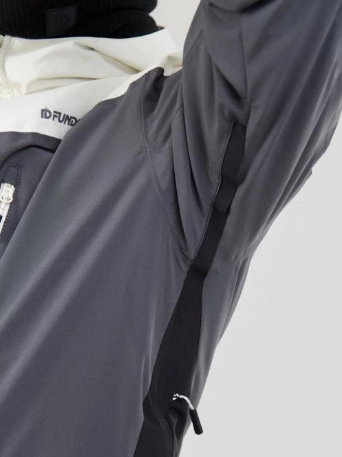 Fundango Privet Allmountain Jacket for men in white 6
