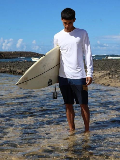 Fundango Maurice Long Rashguard for men in white 9