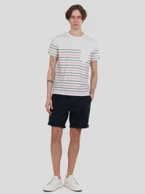 Fundango Jaggy Pocket T-shirt for men in red 4