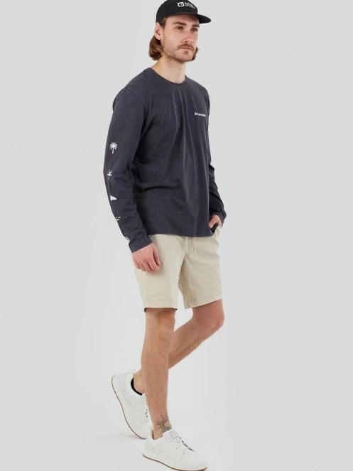 Fundango Essential Graphic Long-T for men in black 5