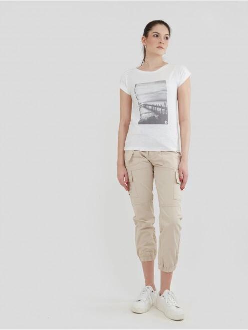 Fundango Amira T-shirt for women in white 4