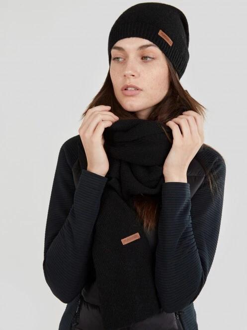 Fundango NARA Beanie for women in black 3